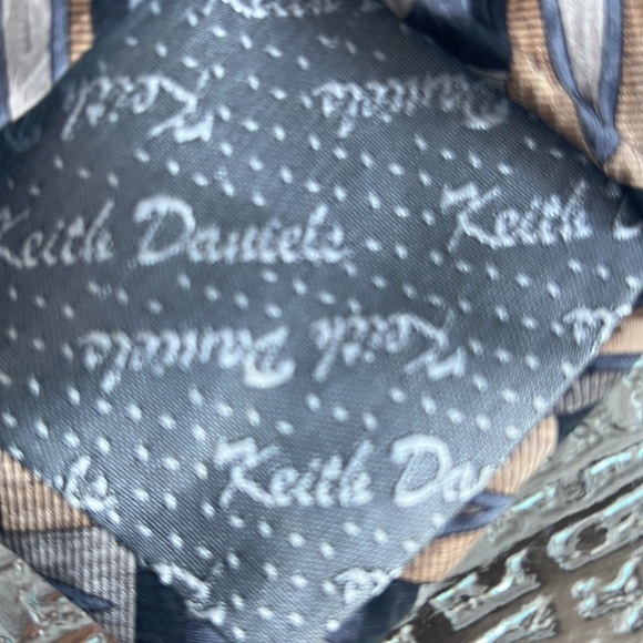 Dress tie - Picture 4 of 5